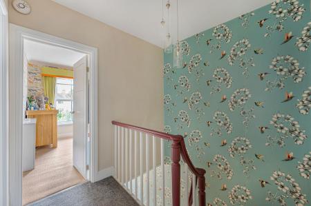 3 bedroom End of terrace house for sale in Main Road, Hundleby, PE23
