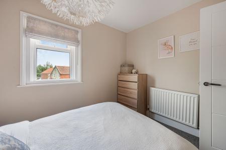 3 bedroom End of terrace house for sale in Main Road, Hundleby, PE23