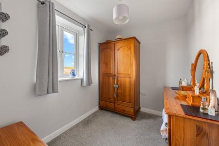 3 bedroom Terraced House for sale in Granary Close, Spilsby, PE23