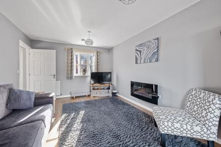 3 bedroom Terraced House for sale in Granary Close, Spilsby, PE23