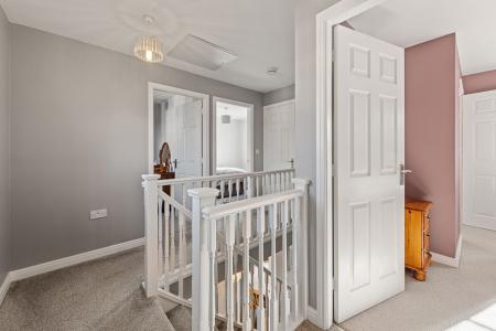 3 bedroom Terraced House for sale in Granary Close, Spilsby, PE23