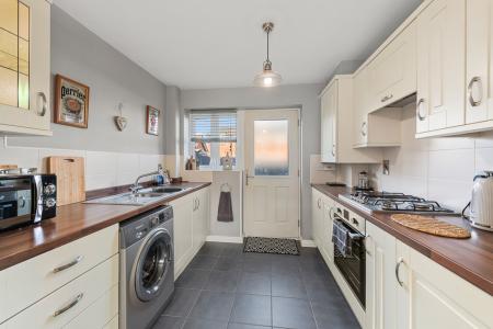 3 bedroom Terraced House for sale in Granary Close, Spilsby, PE23