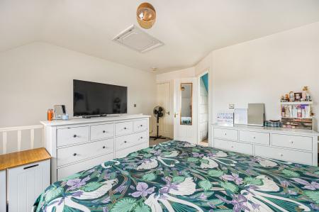 4 bedroom End of terrace house for sale in Lady Jane Franklin Drive, Spilsby, PE23
