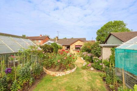 3 bedroom Semi-detached bungalow for sale in Sandy Lane, Great Steeping, PE23