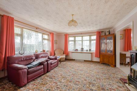 2 bedroom Bungalow for sale in Thornton Crescent, Horncastle, LN9
