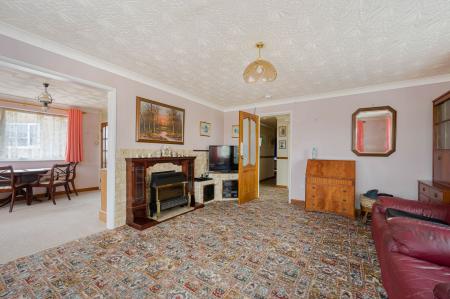 2 bedroom Bungalow for sale in Thornton Crescent, Horncastle, LN9