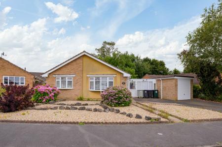 2 bedroom Bungalow for sale in Thornton Crescent, Horncastle, LN9