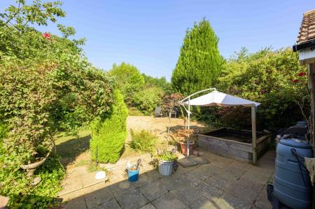 3 bedroom Detached bungalow for sale in Church Lane, Hagworthingham, PE23