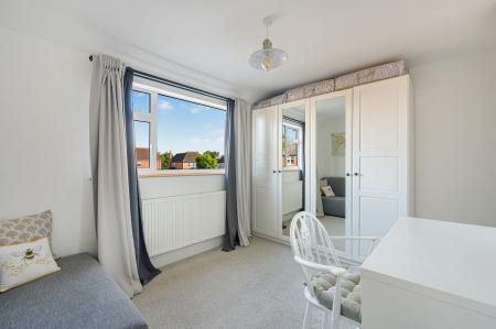 2 bedroom Terraced House for sale in Christopher Road, Alford, LN13