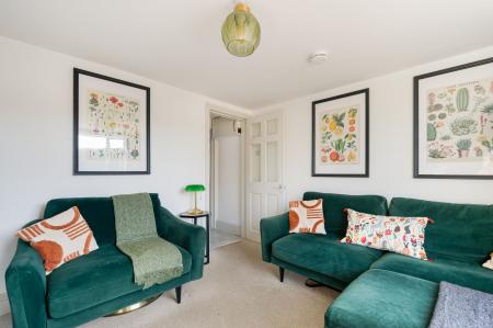 2 bedroom Terraced House for sale in Christopher Road, Alford, LN13