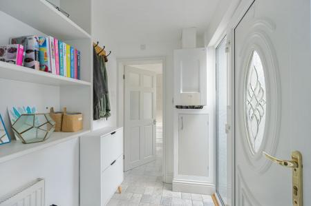 2 bedroom Terraced House for sale in Christopher Road, Alford, LN13