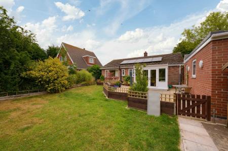 2 bedroom Detached bungalow for sale in Church Lane, Minting, LN9