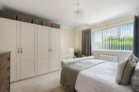 2 bedroom Detached bungalow for sale in Church Lane, Minting, LN9