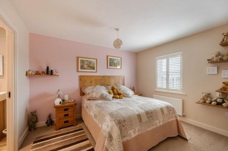 4 bedroom Detached house for sale in Osborne Way, Horncastle, LN9