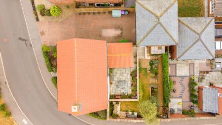 4 bedroom Detached house for sale in Osborne Way, Horncastle, LN9