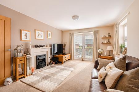 4 bedroom Detached house for sale in Osborne Way, Horncastle, LN9