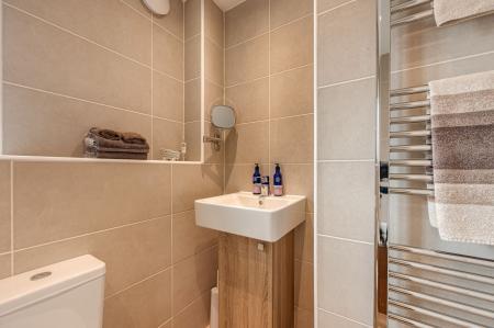 4 bedroom Detached house for sale in Osborne Way, Horncastle, LN9