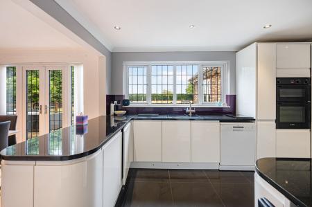 5 bedroom Detached house for sale in Thimbleby, Horncastle, LN9