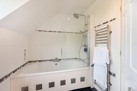 5 bedroom Detached house for sale in Thimbleby, Horncastle, LN9