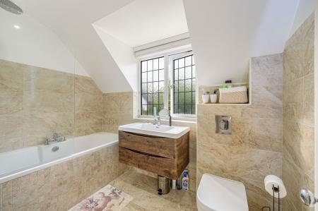 5 bedroom Detached house for sale in Thimbleby, Horncastle, LN9