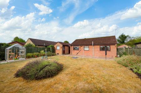 2 bedroom Detached bungalow for sale in Mark Avenue, Horncastle, LN9