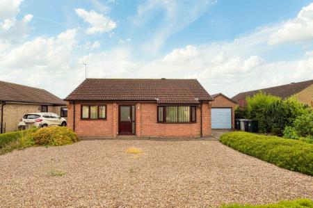 2 bedroom Detached bungalow for sale in Mark Avenue, Horncastle, LN9