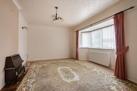 2 bedroom Detached bungalow for sale in Mark Avenue, Horncastle, LN9