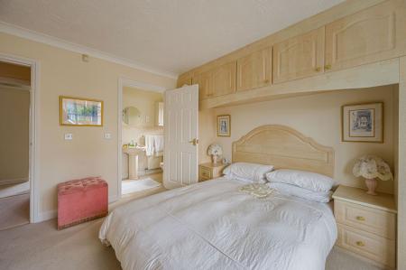 3 bedroom Detached bungalow for sale in Lansdown Way, Woodhall Spa, LN10