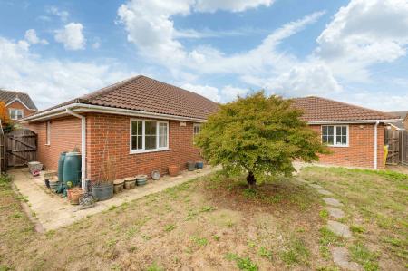 3 bedroom Detached bungalow for sale in Lansdown Way, Woodhall Spa, LN10