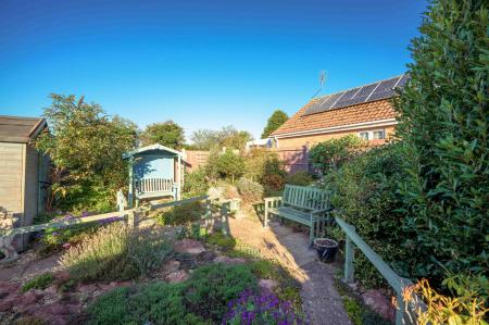 2 bedroom Semi-detached bungalow for sale in Ashby Meadows, Spilsby, PE23