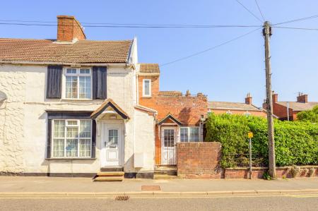 3 bedroom End of terrace house for sale in Halton Road, Spilsby, PE23