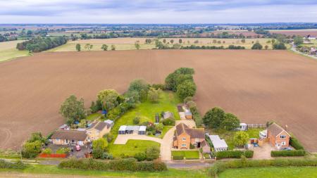 4 bedroom Detached house for sale in Chapel Lane, Toynton St. Peter, PE23