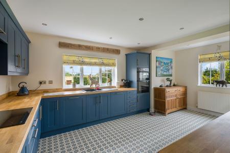 4 bedroom Detached house for sale in Chapel Lane, Toynton St. Peter, PE23