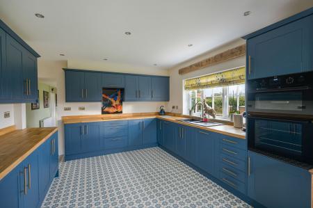 4 bedroom Detached house for sale in Chapel Lane, Toynton St. Peter, PE23