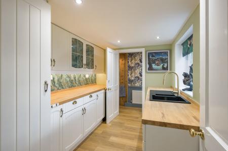 4 bedroom Detached house for sale in Chapel Lane, Toynton St. Peter, PE23
