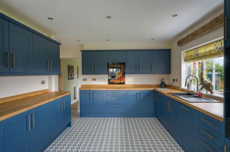 4 bedroom Detached house for sale in Chapel Lane, Toynton St. Peter, PE23