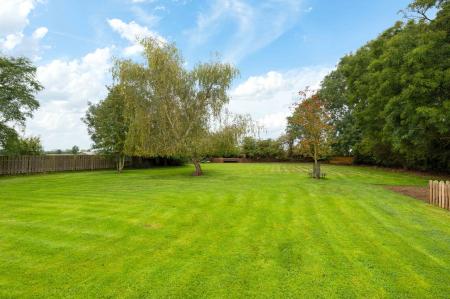 4 bedroom Detached house for sale in Chapel Lane, Toynton St. Peter, PE23