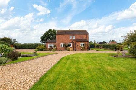 4 bedroom Detached house for sale in Chapel Lane, Toynton St. Peter, PE23