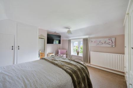 2 bedroom Terraced House for sale in 18 Station Road, Halton Holegate, PE23