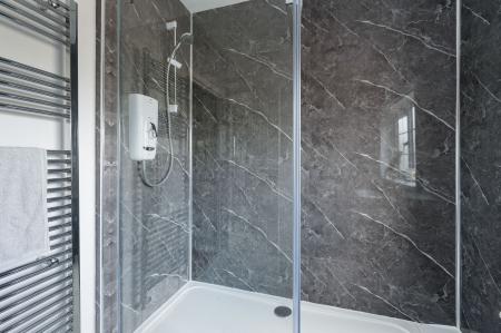 2 bedroom Terraced House for sale in 18 Station Road, Halton Holegate, PE23