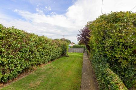 2 bedroom Terraced House for sale in 18 Station Road, Halton Holegate, PE23