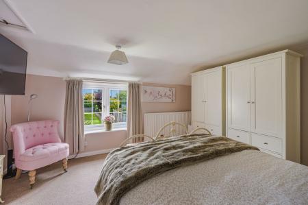 2 bedroom Terraced House for sale in 18 Station Road, Halton Holegate, PE23