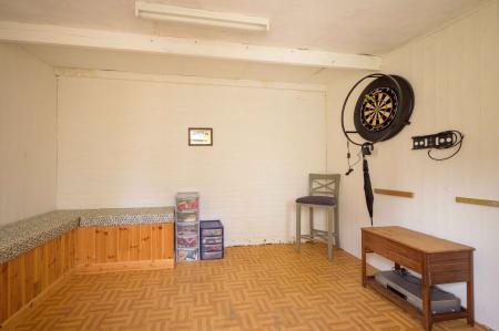 3 bedroom Detached house for sale in Lodington Court, Horncastle, LN9