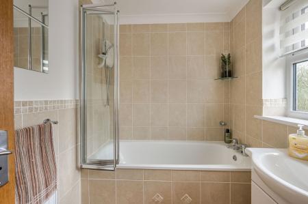 3 bedroom Detached house for sale in Lodington Court, Horncastle, LN9
