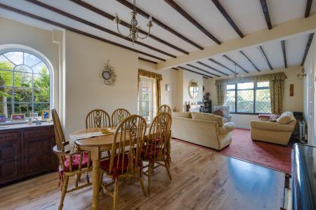 3 bedroom Detached house for sale in Langrick Road, New York, LN4