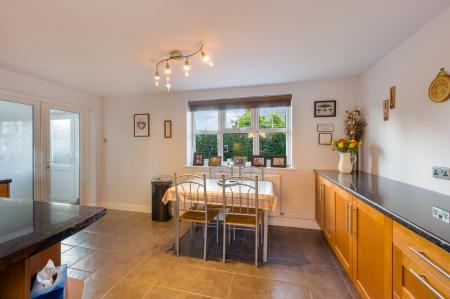 3 bedroom Detached house for sale in Langrick Road, New York, LN4
