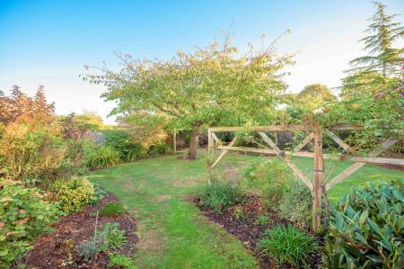 3 bedroom Detached house for sale in Langrick Road, New York, LN4