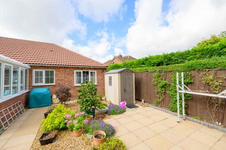 3 bedroom Detached bungalow for sale in Lunn Close, Horncastle, LN9