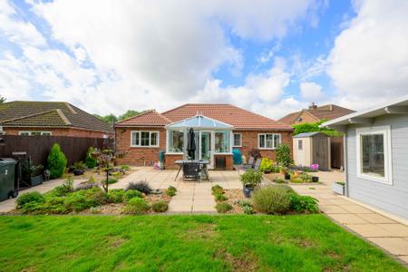 3 bedroom Detached bungalow for sale in Lunn Close, Horncastle, LN9