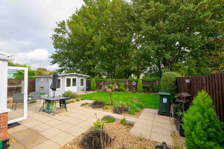3 bedroom Detached bungalow for sale in Lunn Close, Horncastle, LN9